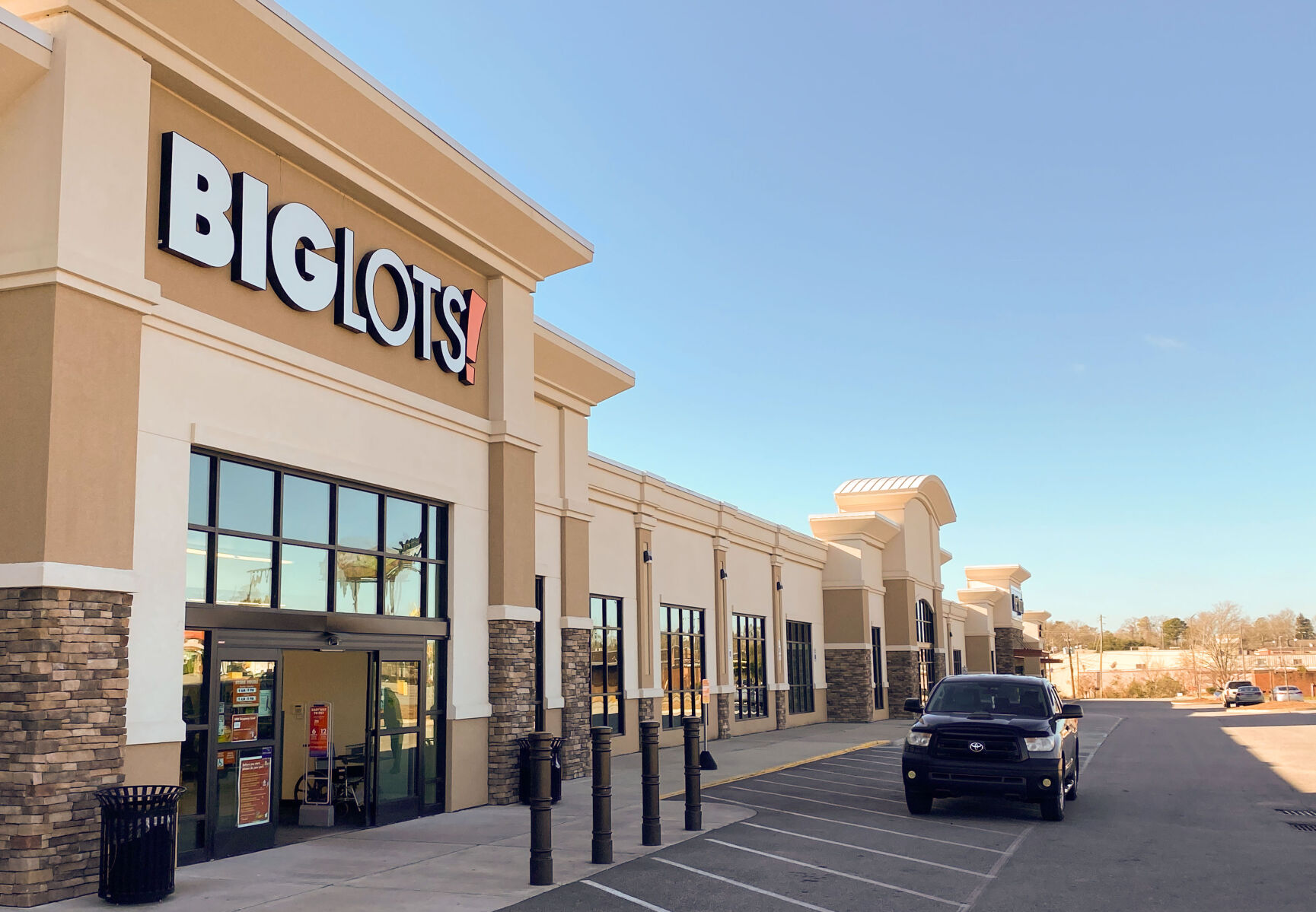 Market Square Shopping Center